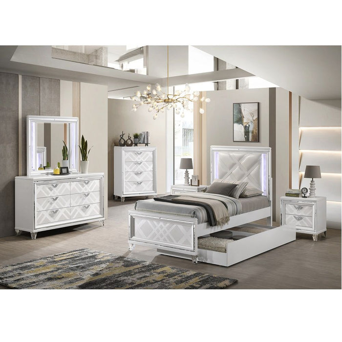 Skylar - Bed w/Storage