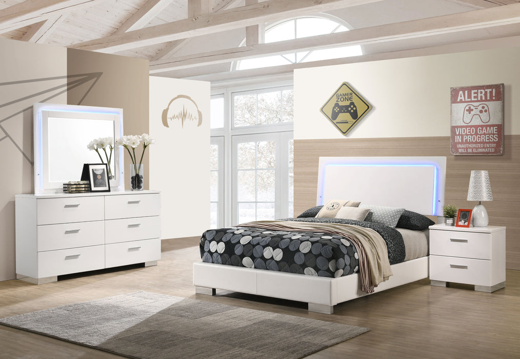 Felicity 4-piece Full Bedroom Set White High Gloss